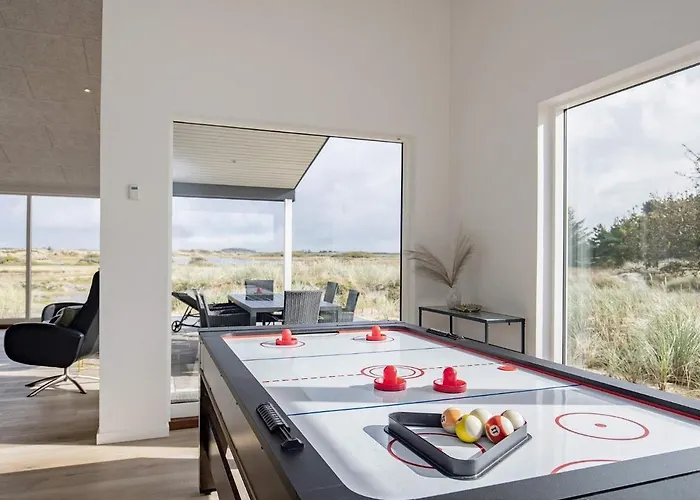 Modern Retreat In Graerup - By Traum Feriehus
