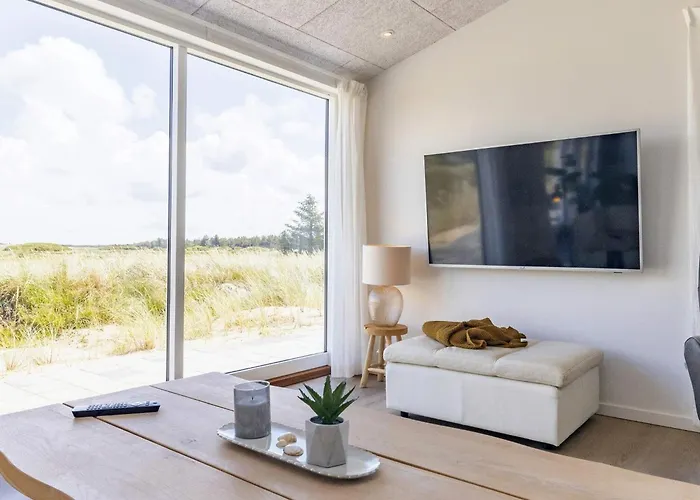 Modern Retreat In Graerup - By Traum Feriehus